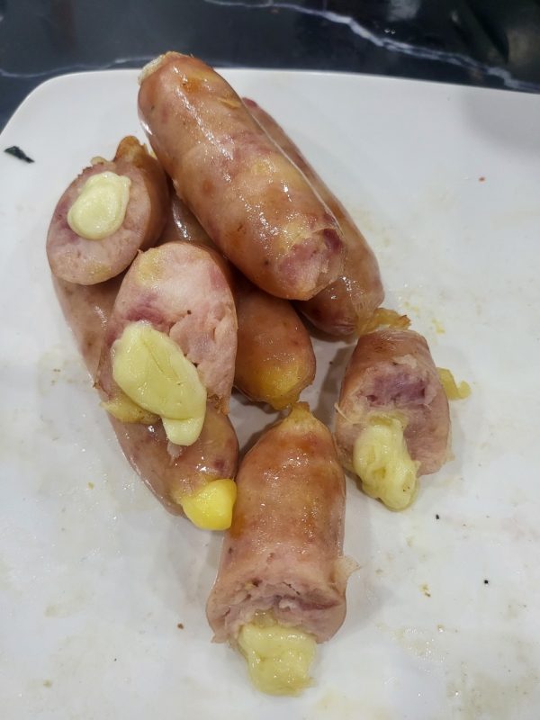 lạp xưởng phô mai kéo sợi