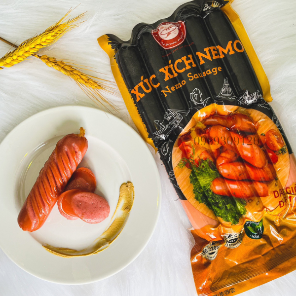 xúc xích đức nemo