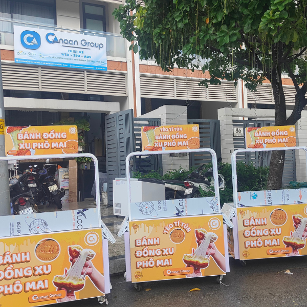 xe bán bánh đồng xu